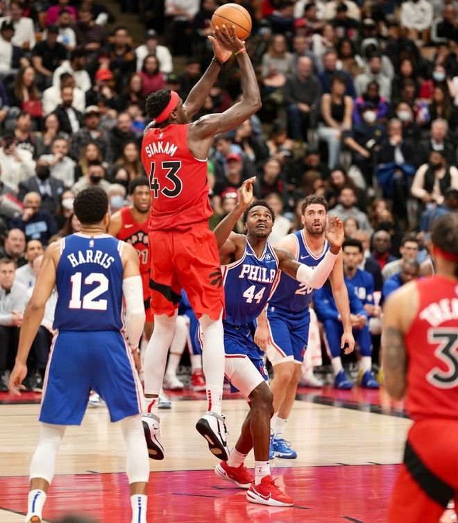 开云（中国）-从曼城加时末段官宣签约到风云突变多伦多猛龙窗口期防线松动，曼联怒砍31分的简单介绍