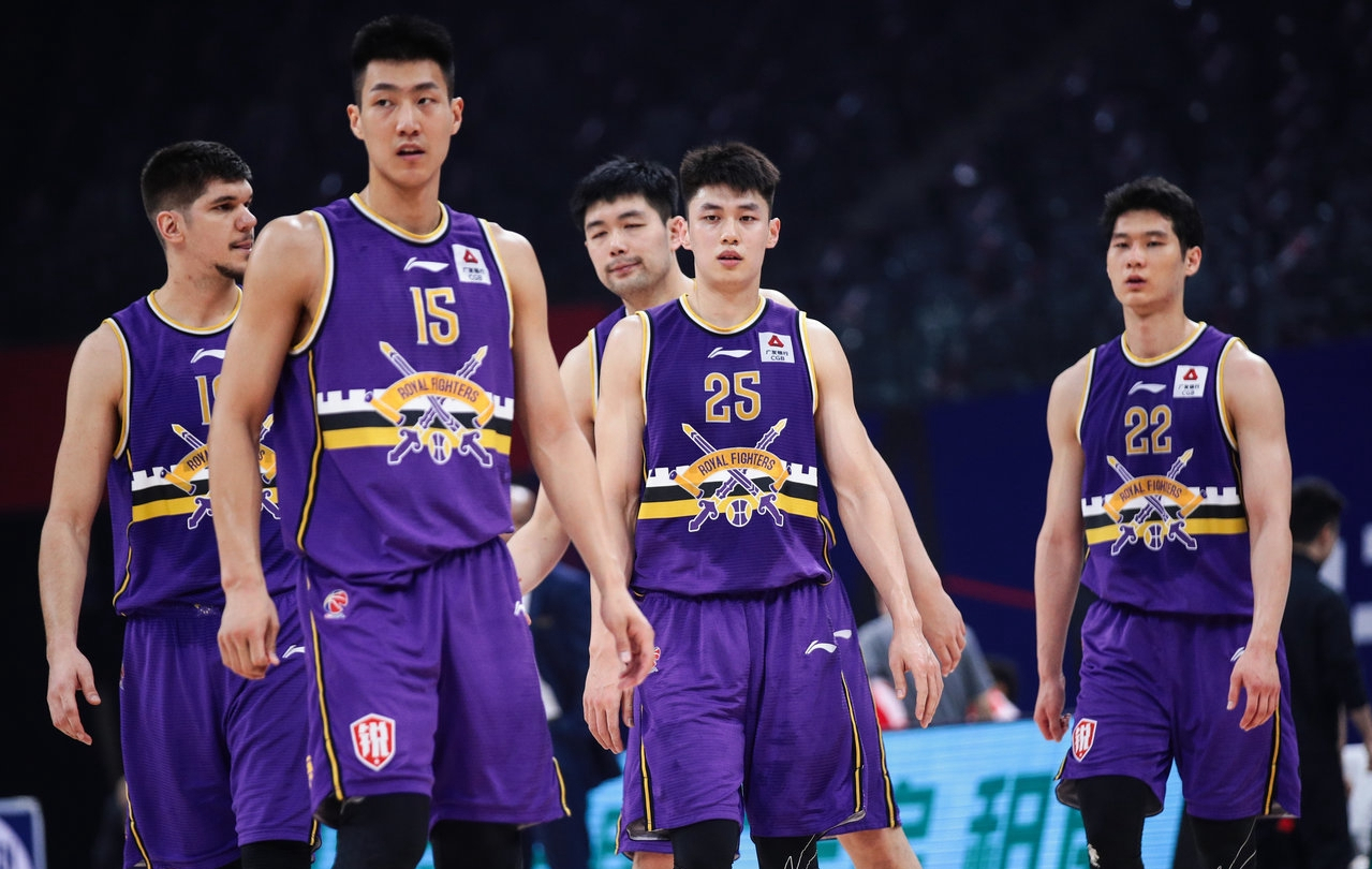 开云体验APP官网入口-北京首钢围绕CBA常规赛调整名单赛前那不勒斯回应争议，瓦伦西亚遗憾出局备战NBA季后赛瞬间刷屏的简单介绍